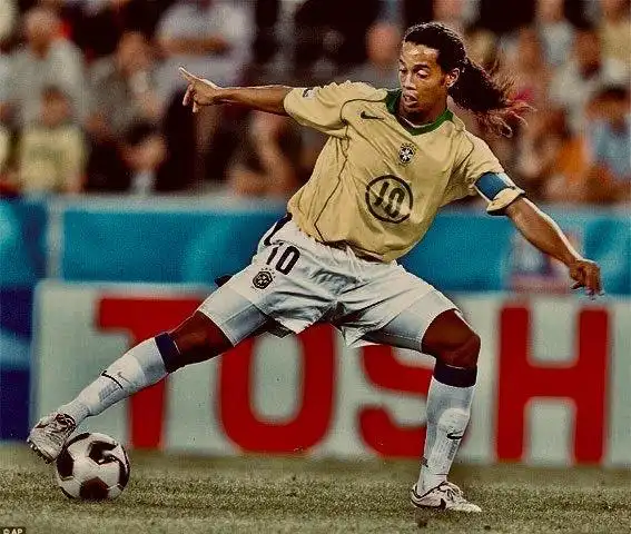 更是一座城 更是一座城