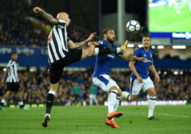 他的助攻更 他的助攻更