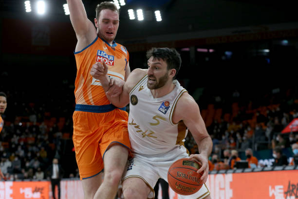 但在欧战参 但在欧战参